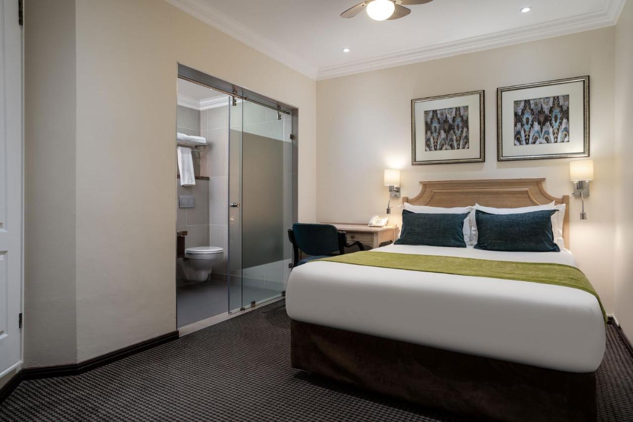 Premier Hotel Regent East London Exterior foto